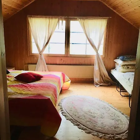 Сasa de vacaciones Unien Koti